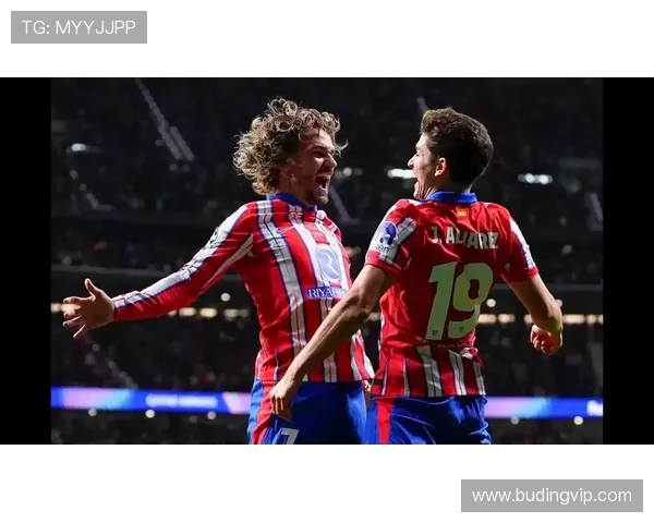 阿尔瓦雷斯精彩弧线制胜助西班牙人逆袭马竞全场焦点战中大放异彩