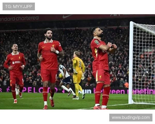 哈兰德追平C罗纪录连续12场比赛进球展现超强实力