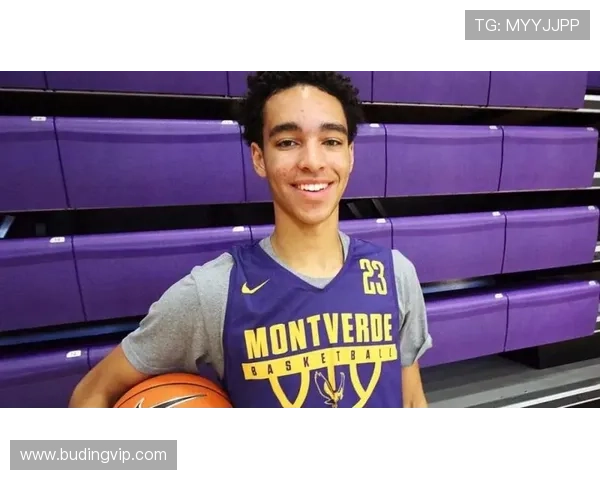 小内姆哈德称赞浓眉具备MVP实力只需传球他便能解决一切问题